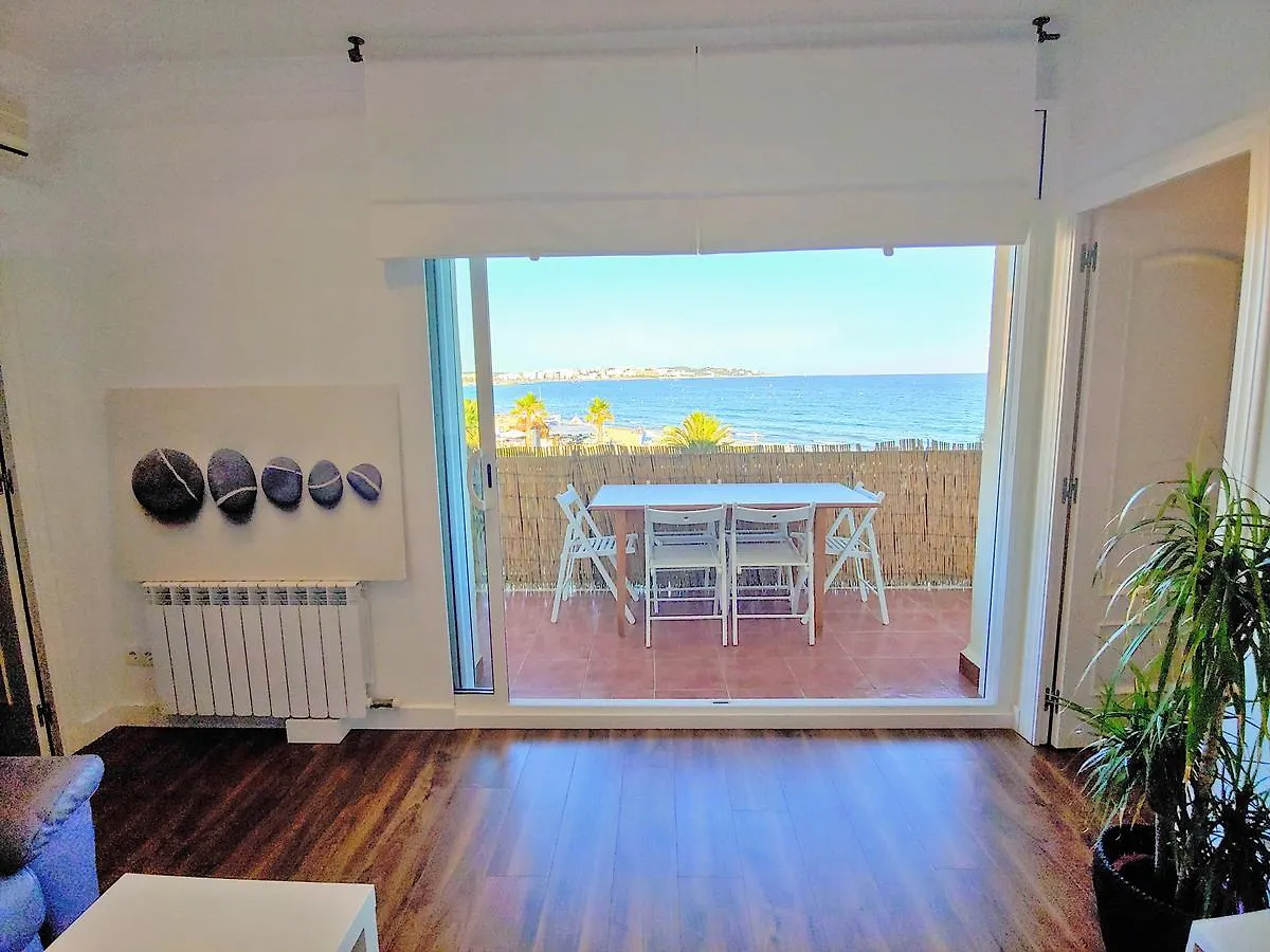Miramar Serveis - 7351 Vistas Al Mar, Parking , A-C Y Wifi Apartment Cambrils 0*,  Spain